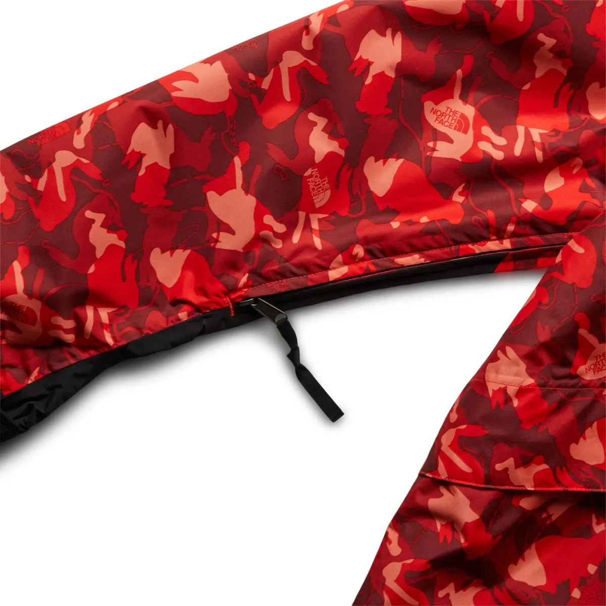 86 RETRO MOUNTAIN JACKET FIERY RED YEAR OF THE RABBIT PRINT | Bodega