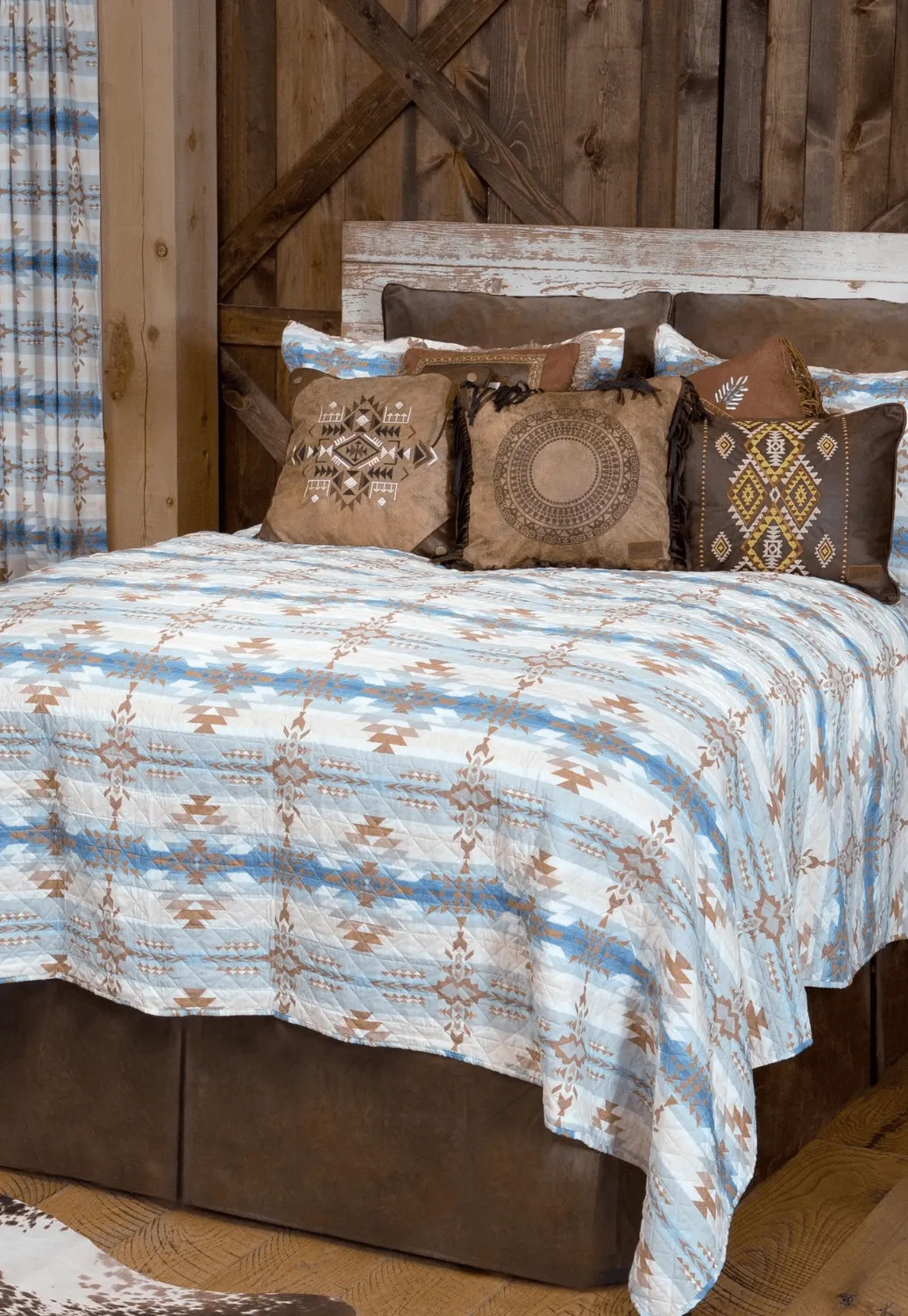 Carstens Stack Rock Southwestern Quilt Set - Single