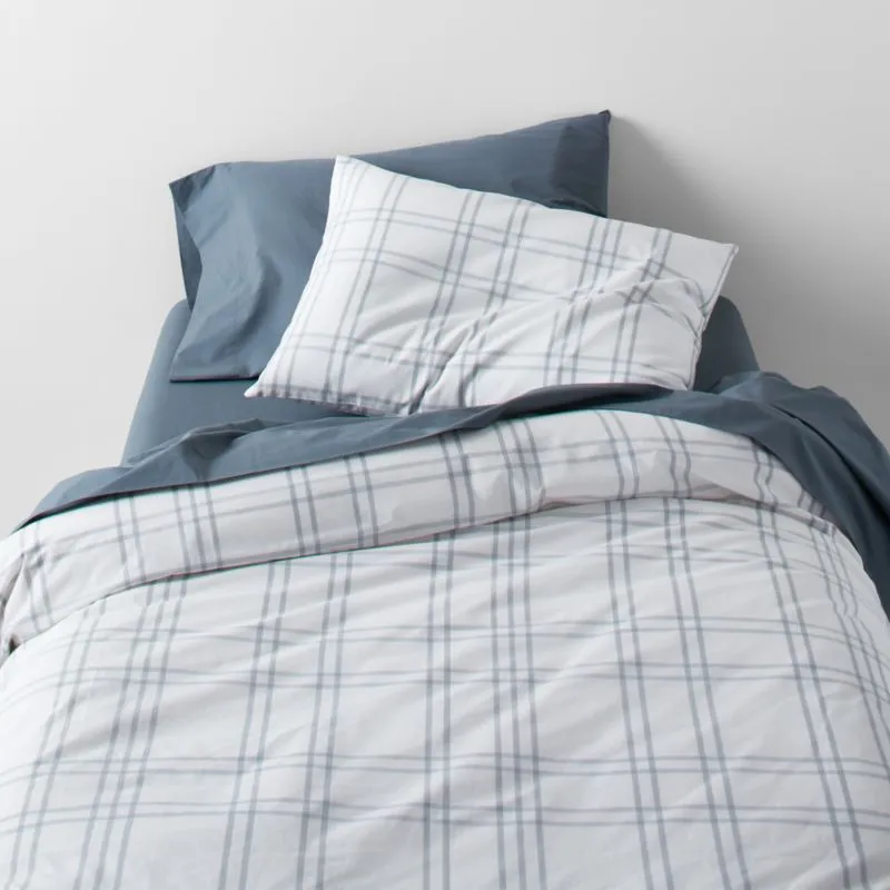 Crate&Barrel Stax Mist Blue Yarn-Dyed Organic Cotton Kids Twin Duvet Cover