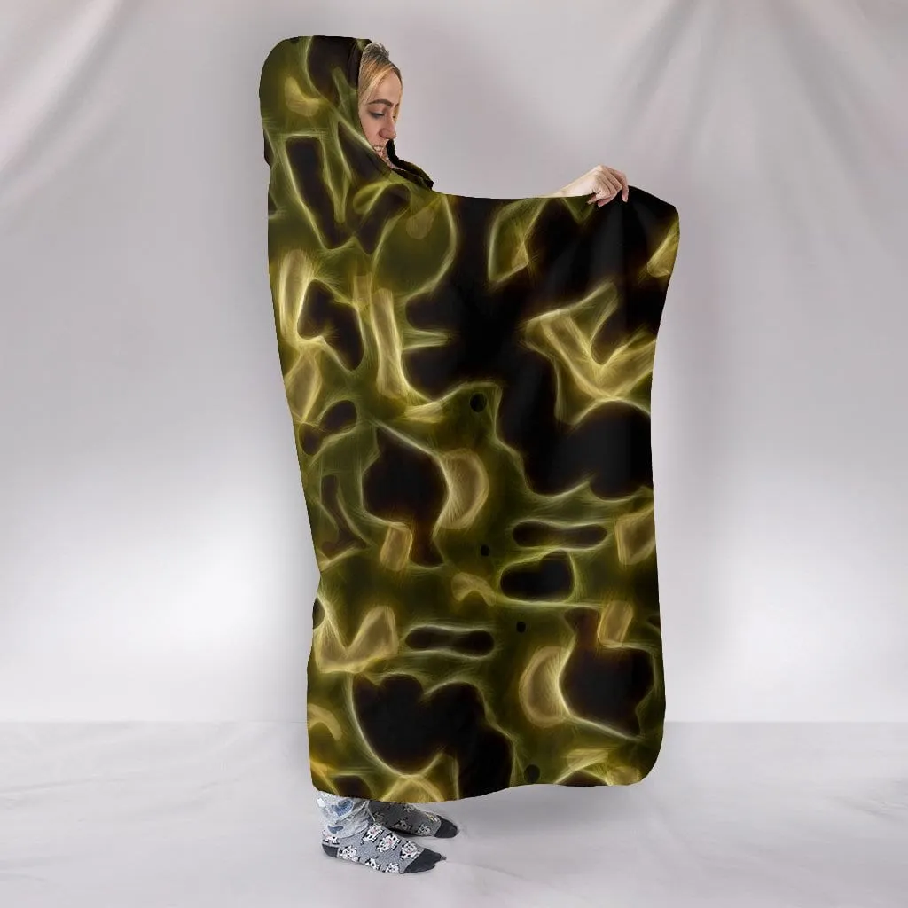 Fractal Camo Hooded Blanket Green for Camouflage Lovers