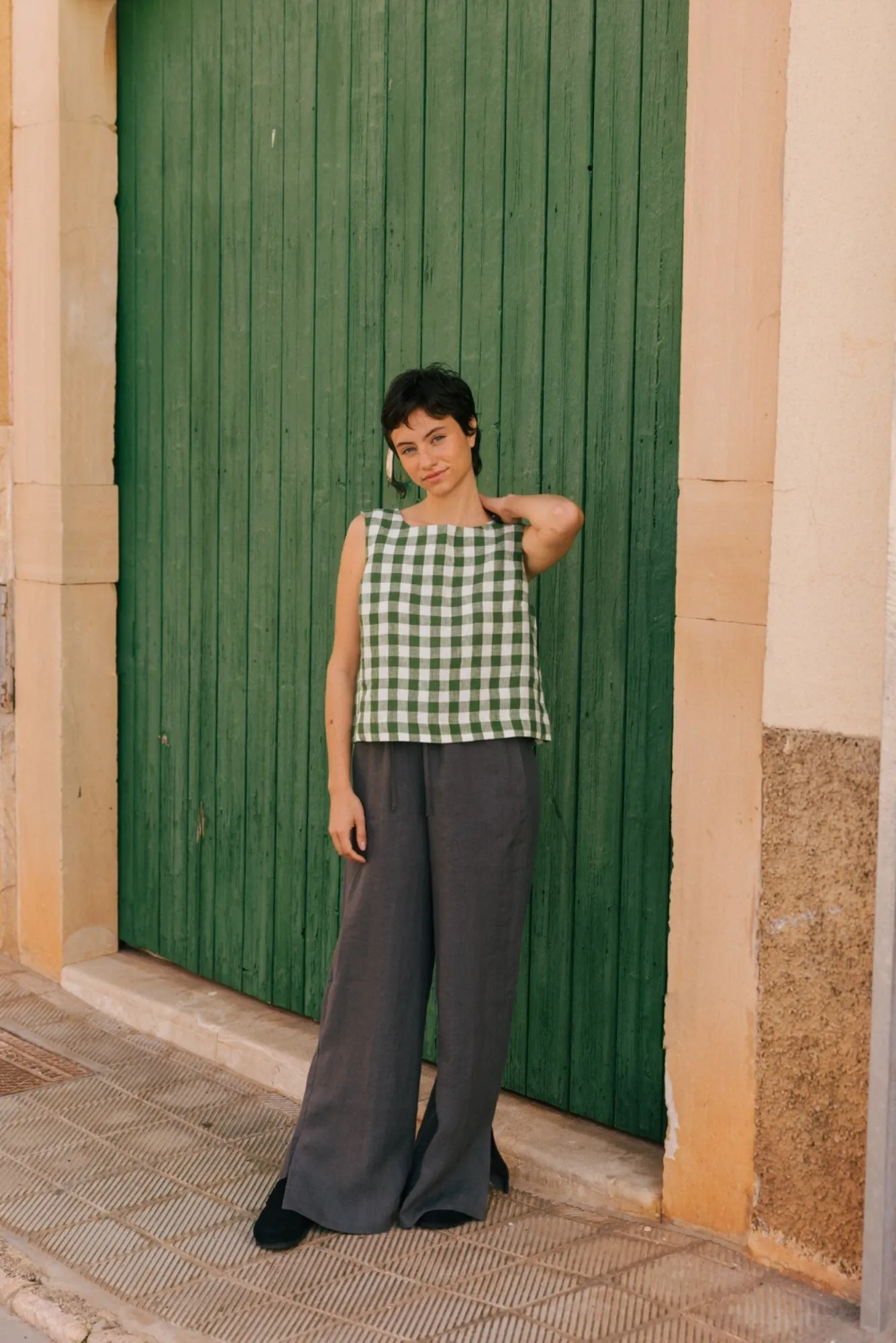 Leah wide linen pants with slits