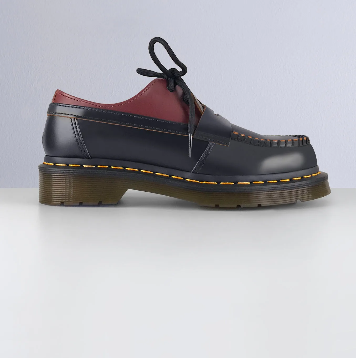 MM6 DR. MARTENS