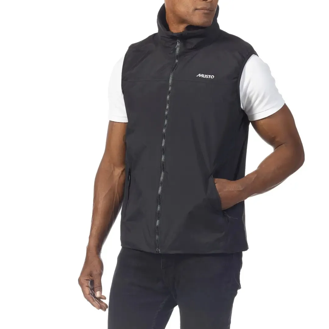 Musto Snug Vest 2.0: Arms Free & Weatherproof