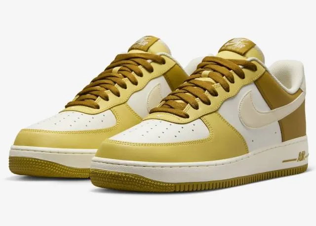 Nike Air Force 1 '07 (Bronzine/ Gold/ Bronzine/ Coconut ...