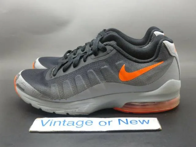 Nike air max invigor wolf grey total orange black running gs 749572-080 sz 6.5y