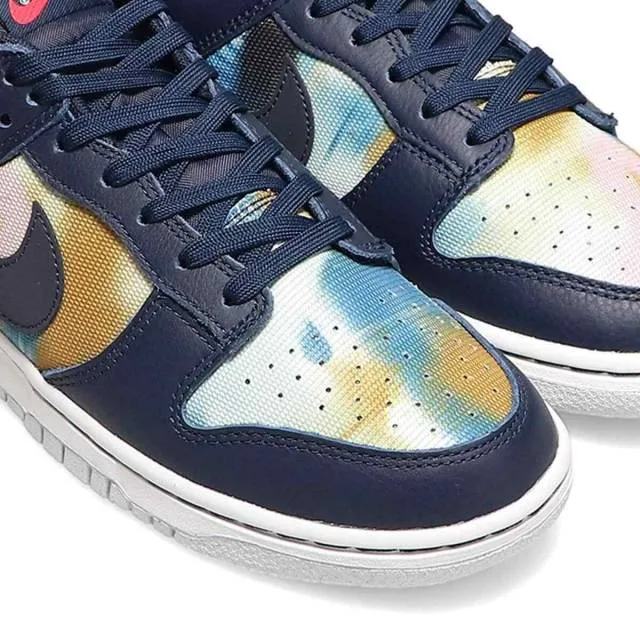 Nike dunk low graffiti navy