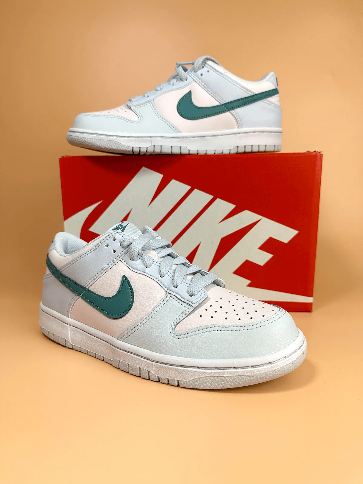 Nike Dunk Low Mineral Teal