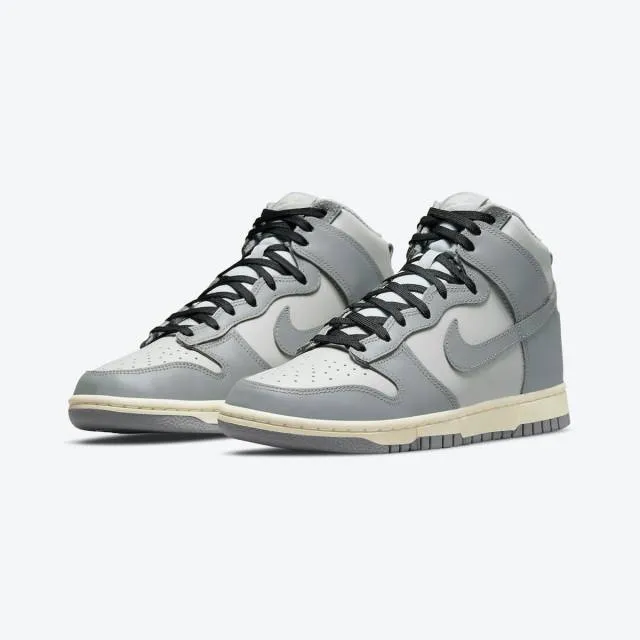 Nike women's dunk high (aged grey/ grey/ white/ sail/ cream) size