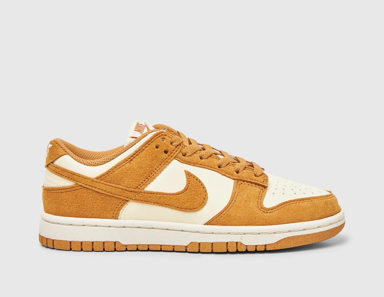 Nike Women's Dunk Low Coconut Milk / Flax - Sail