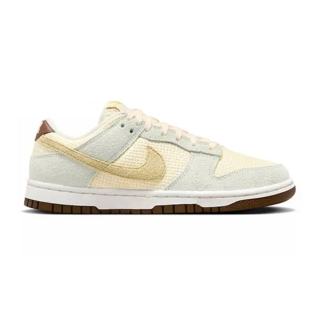 Nike women's dunk low (coconut milk hemp/ cream/ coconut milk/ light yellow/ light green/ brown) siz