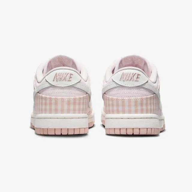 Nike Women's Dunk Low (Pink Gingham/ Pearl Pink/ Pink Ox...