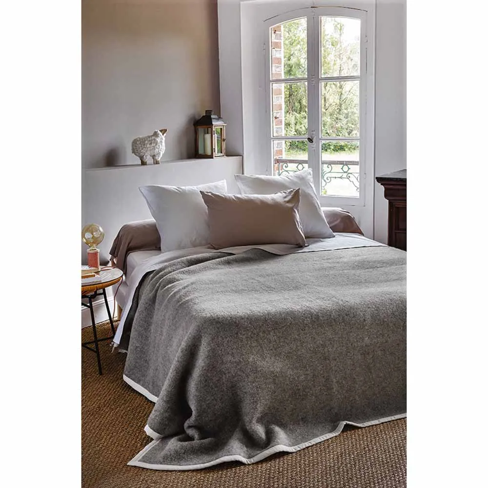 Poyet Motte Sant FE Blanket 100% Wool Blanket 500Gsm - Twin 72