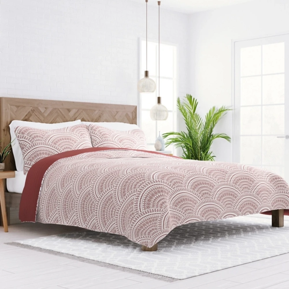 Terra Scalloped Reversible 2-pc. Twin Quilt Set