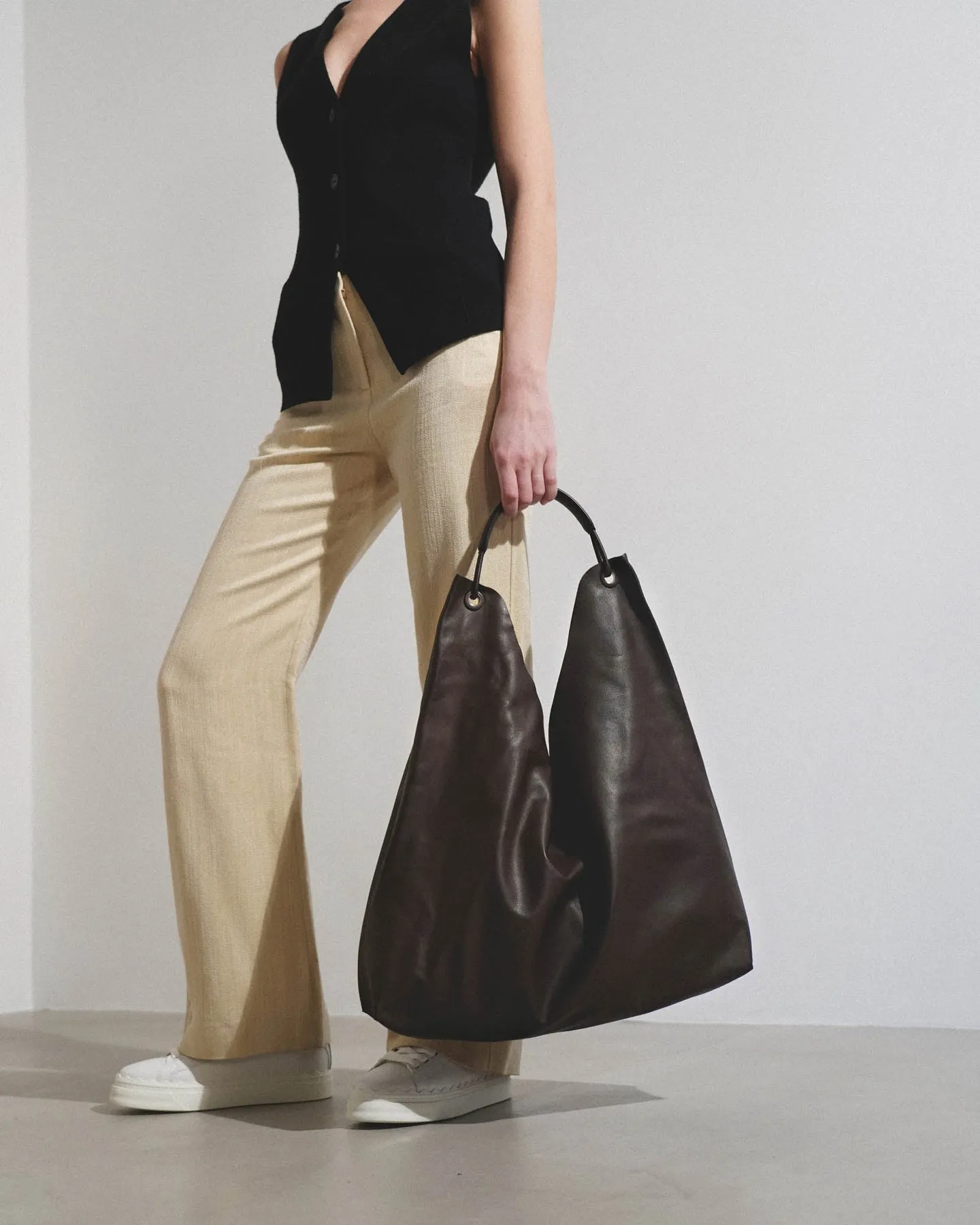 The Row Bindle 3 dark brown shoulder bag