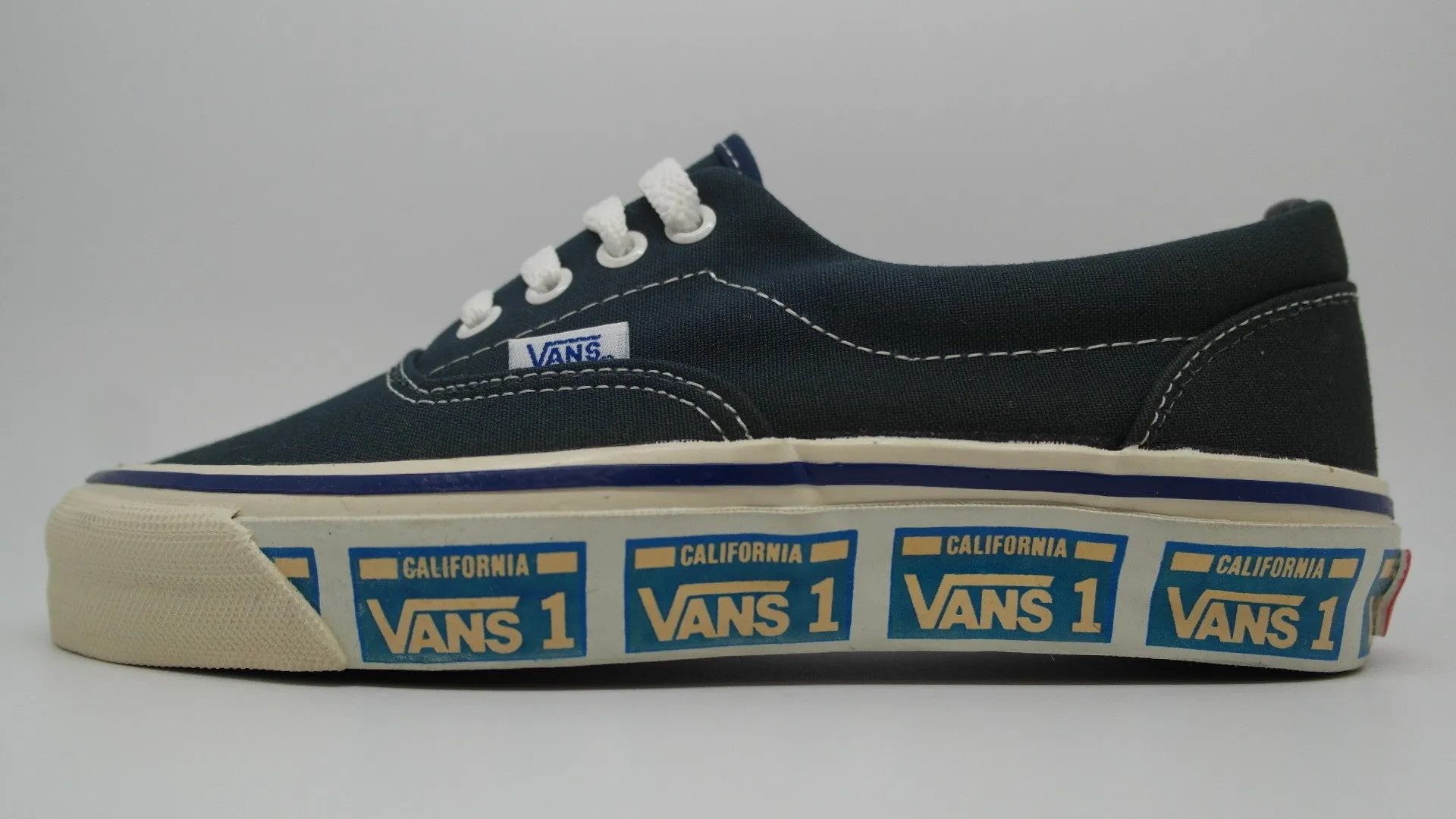 vintage vans style #95 ~ US6