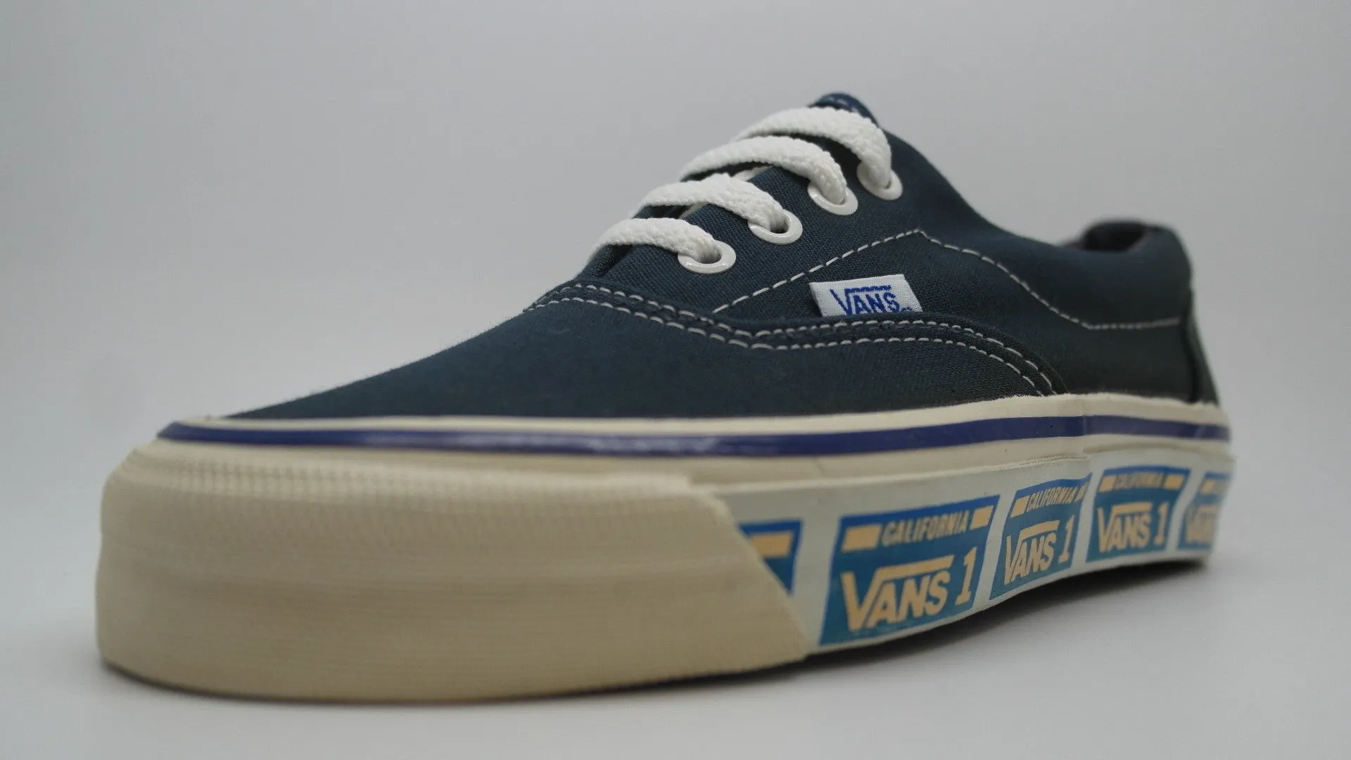 vintage vans style #95 ~ US6