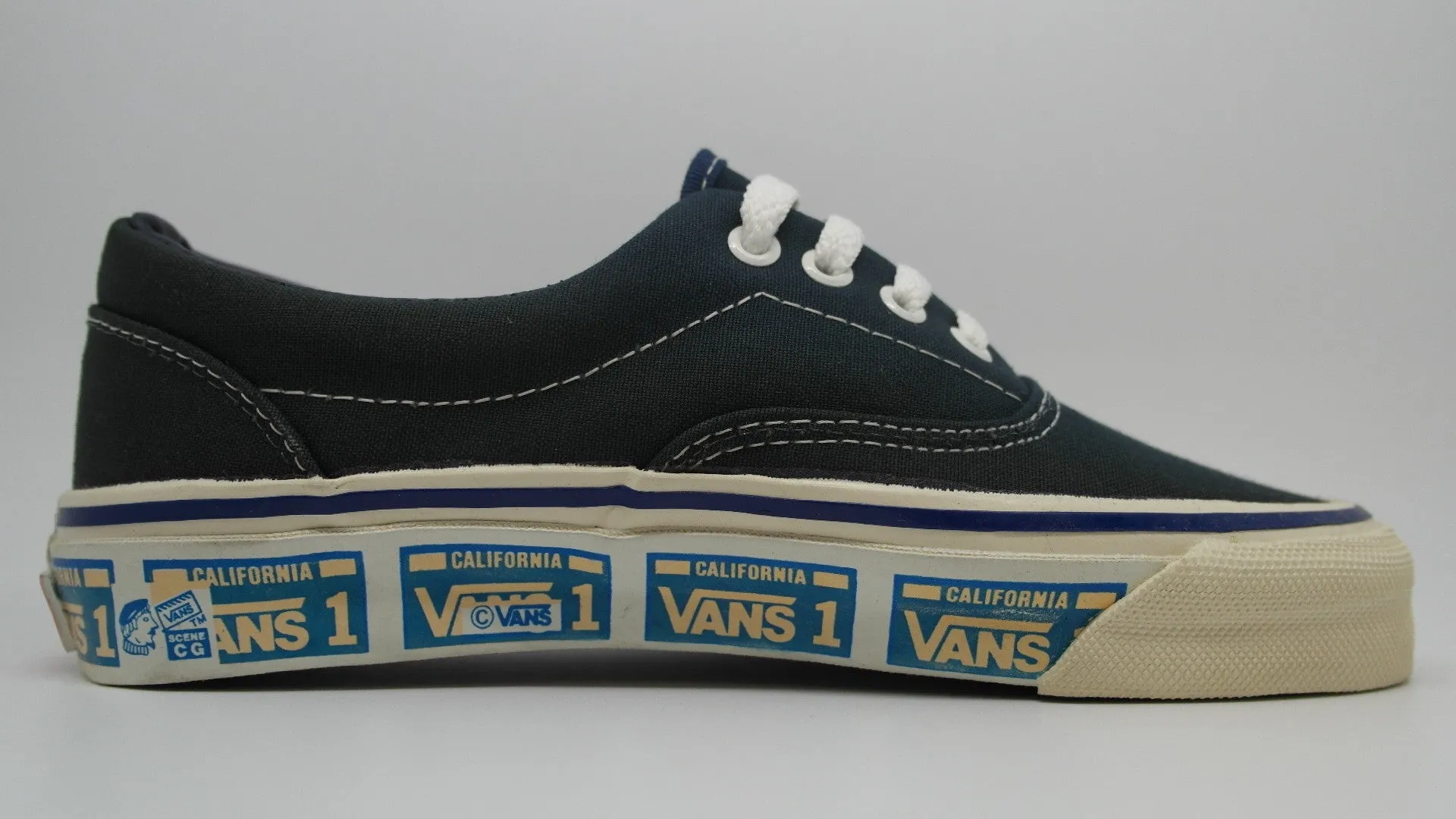 vintage vans style #95 ~ US6