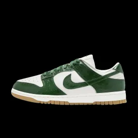 WMNS Nike Dunk Low LX (Phantom/Gorge Green-Sail-Metallic Gold)